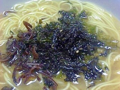 お手伝いレシピ　きくらげ韓国海苔のアベックラーメン